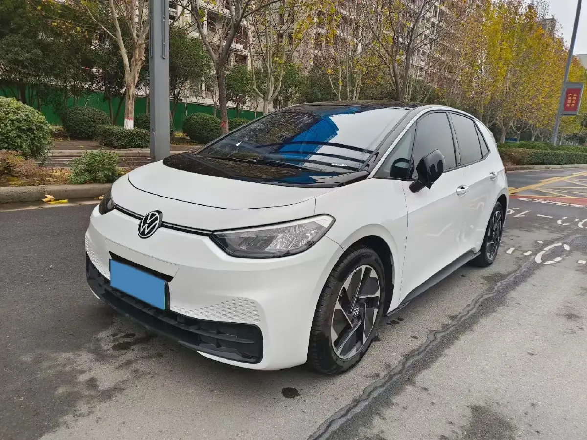 2025 Volkswagen ID.3 BEV 52.8KWH