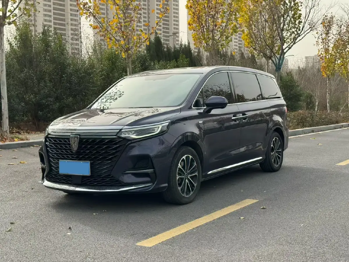 2022 Roewe iMAX8 2.0T 234HP L4 8AT