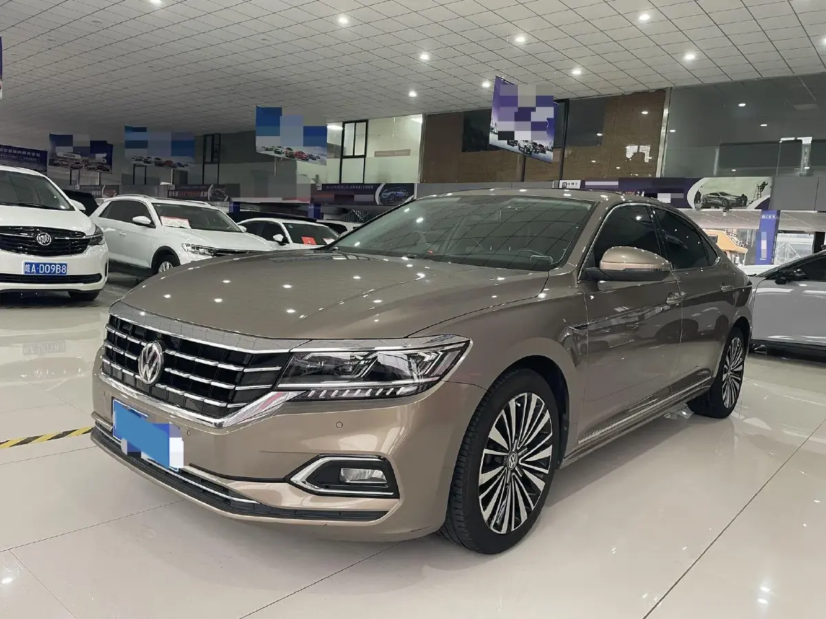 2019 Volvo V40 1.5T 152HP L4 6AT