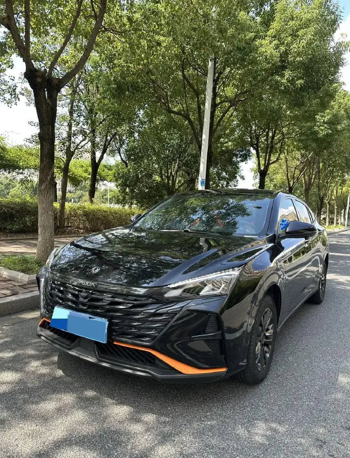 2023 DongFeng Aeolus YiXuan 1.5L 125HP L4 6DCT