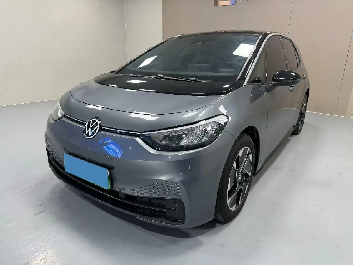 2025 Volkswagen ID.3 BEV 52.8KWH