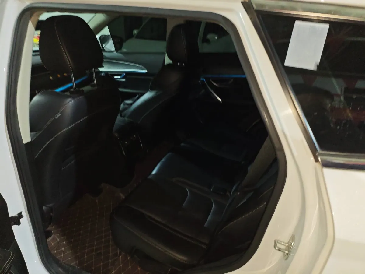 2021 Jetour X70 1.6T 197HP L4 7DCT,autocango,china used car exporter,china ev exporter,chinese used car exporter,chinese used ev exporter