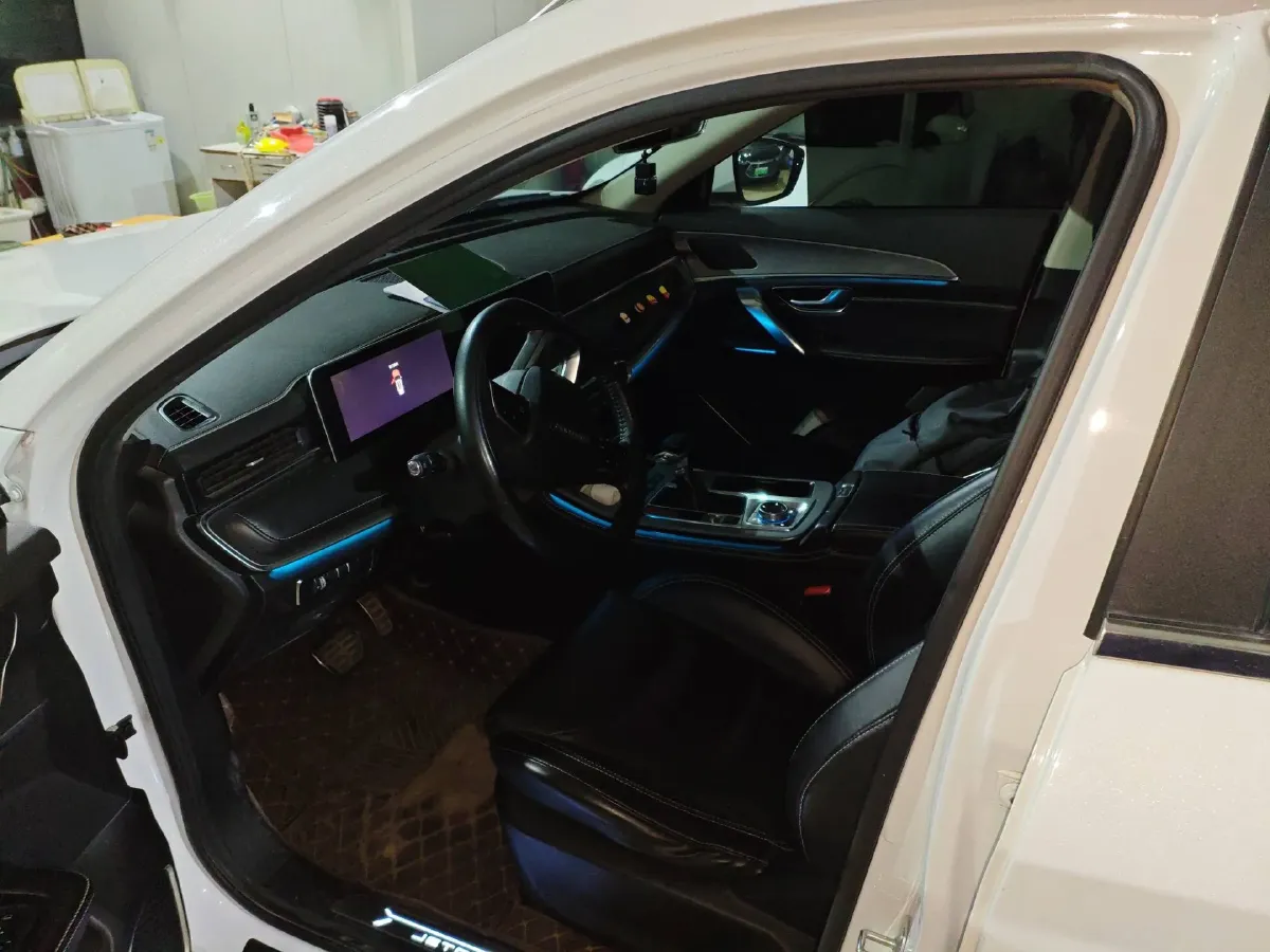 2021 Jetour X70 1.6T 197HP L4 7DCT,autocango,china used car exporter,china ev exporter,chinese used car exporter,chinese used ev exporter