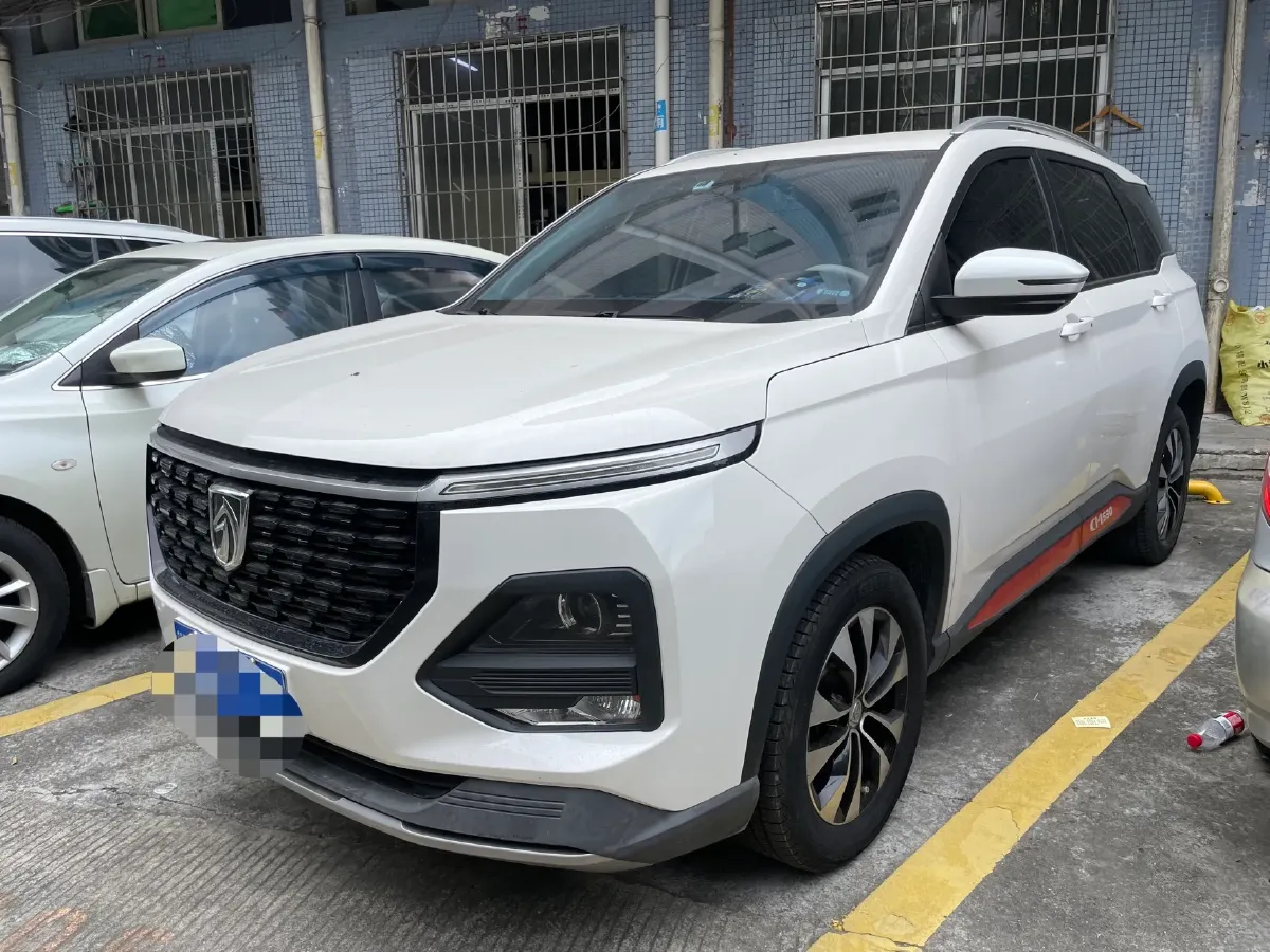 2021 BaoJun 530 1.5T 147HP L4 CVT,autocango,china used car exporter,china ev exporter,chinese used car exporter,chinese used ev exporter