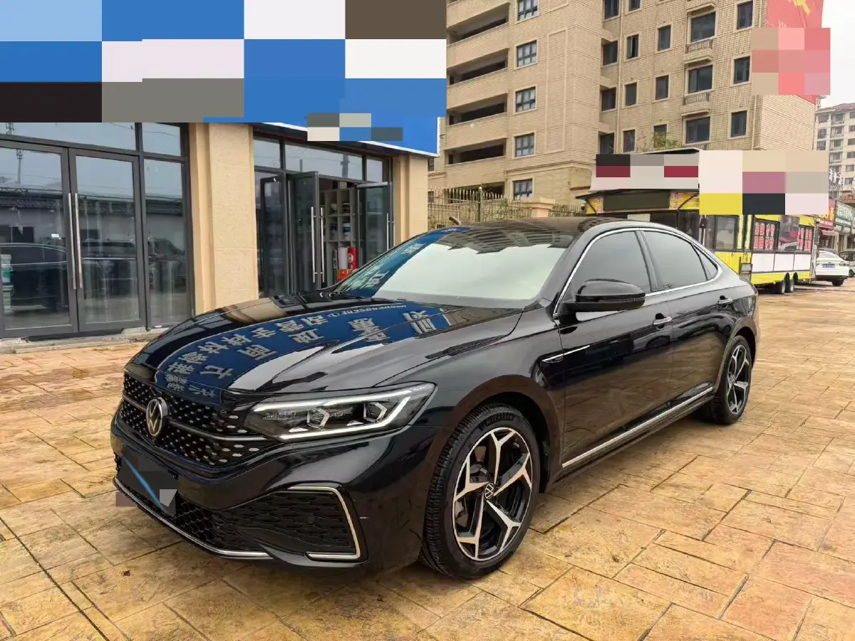 2023 Volkswagen Passat 2.0T 186HP L4 7DCT