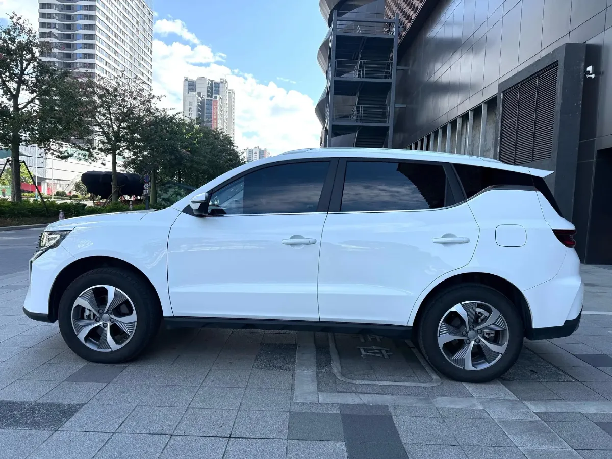 2024 Geely OkavangoPRO 1.5T 181HP L4 7DCT,autocango,china used car exporter,china ev exporter,chinese used car exporter,chinese used ev exporter