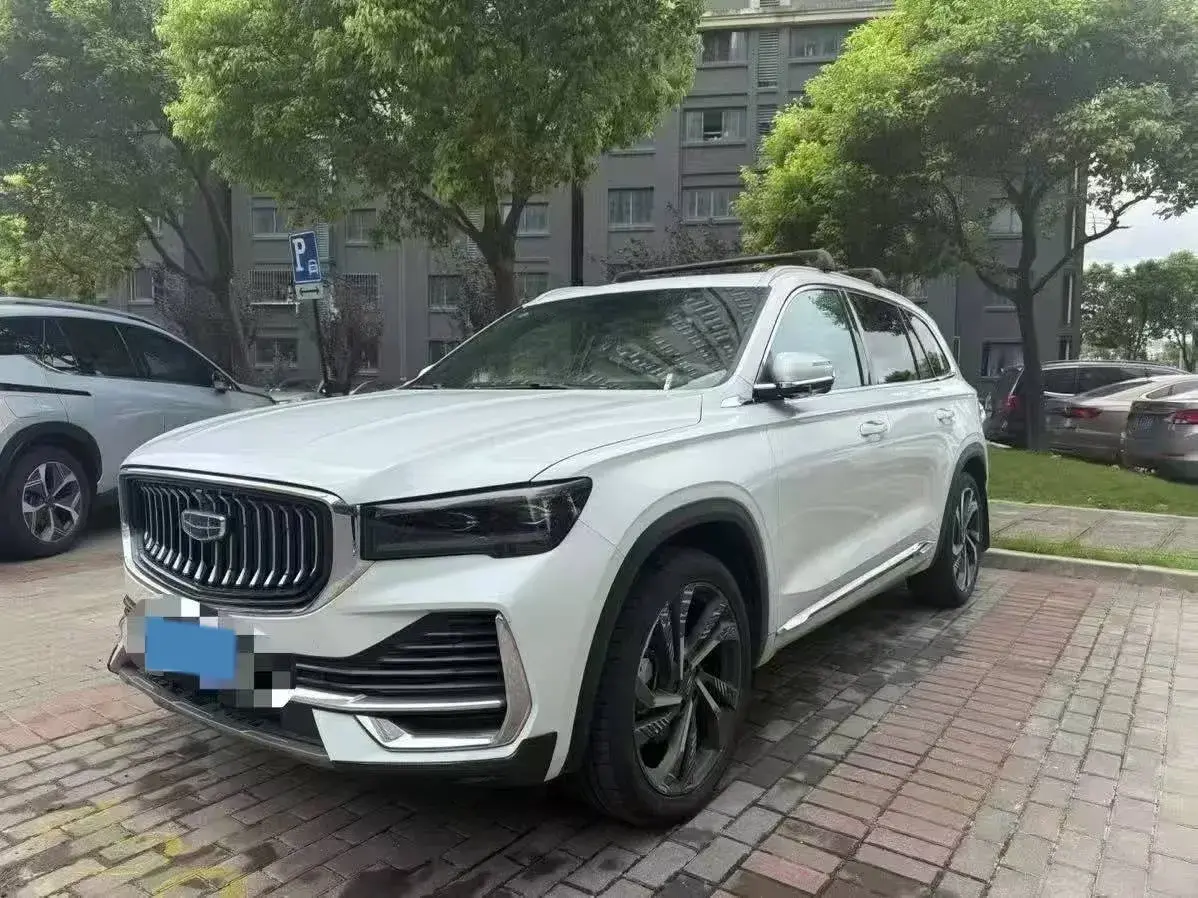 2024 Geely Monjaro 2.0T 238HP L4 8AT