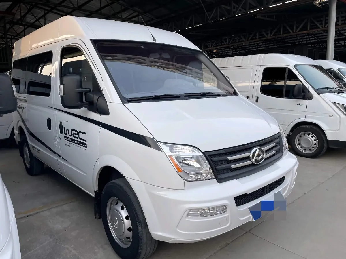 2021 MAXUS XinTu V80 2.0T 139HP L4 6MT,autocango,china used car exporter,china ev exporter,chinese used car exporter,chinese used ev exporter