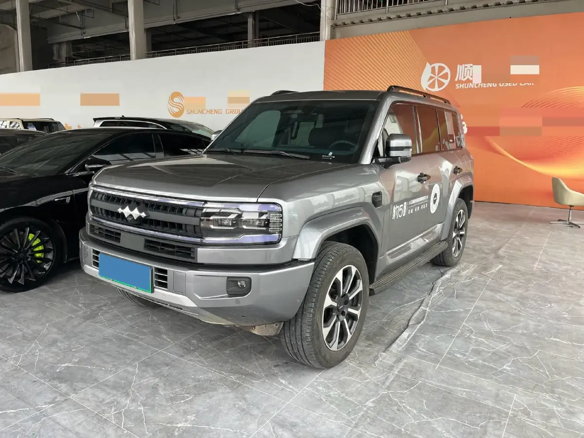 2025 FangChengBao Bao 5 1.5T 194HP L4 E-CVT PHEV 31.8KWH