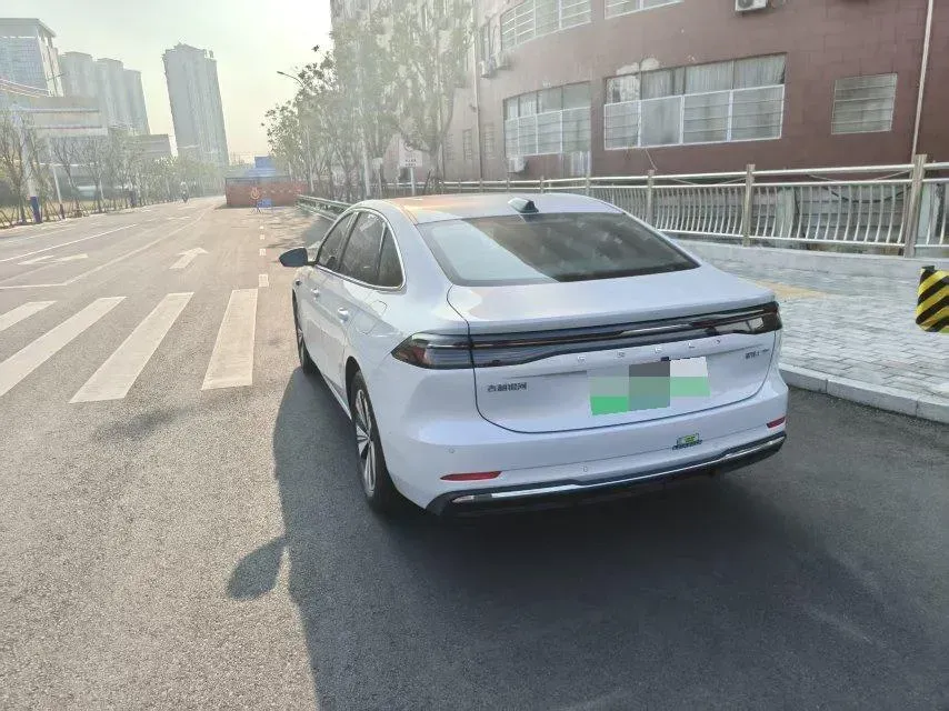 2025 Geely Galaxy A7 1.5L 112HP L4 1DHT PHEV,autocango,china used car exporter,china ev exporter,chinese used car exporter,chinese used ev exporter