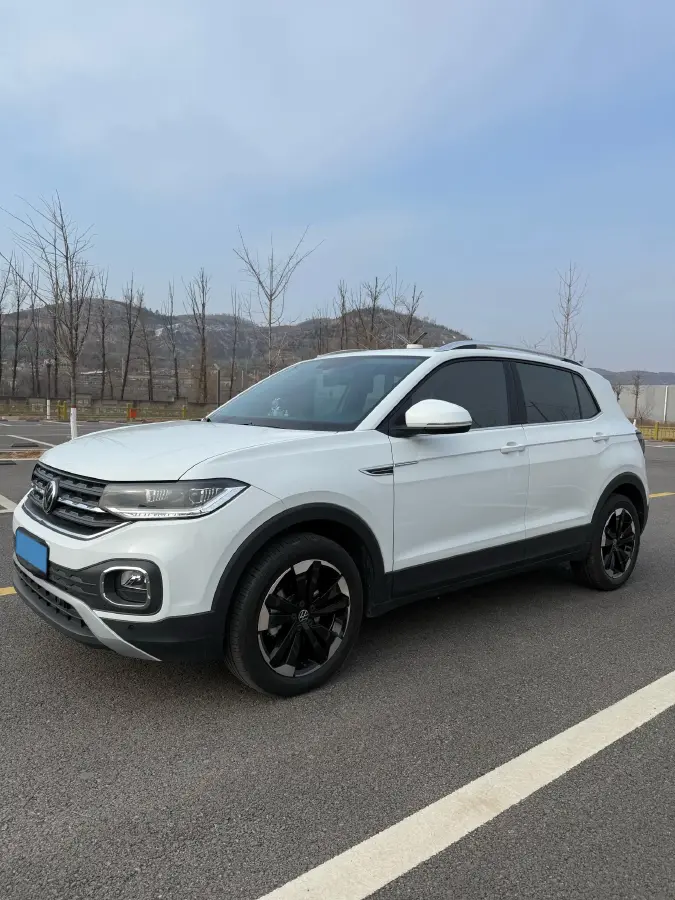 2021 Volkswagen Tacqua 1.5L 113HP L4 6AT