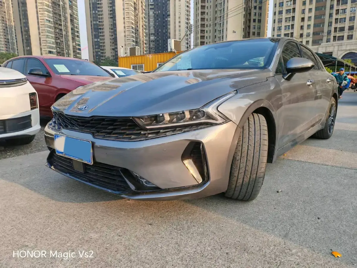 2020 Kia K5 2.0T 240HP L4 8AT