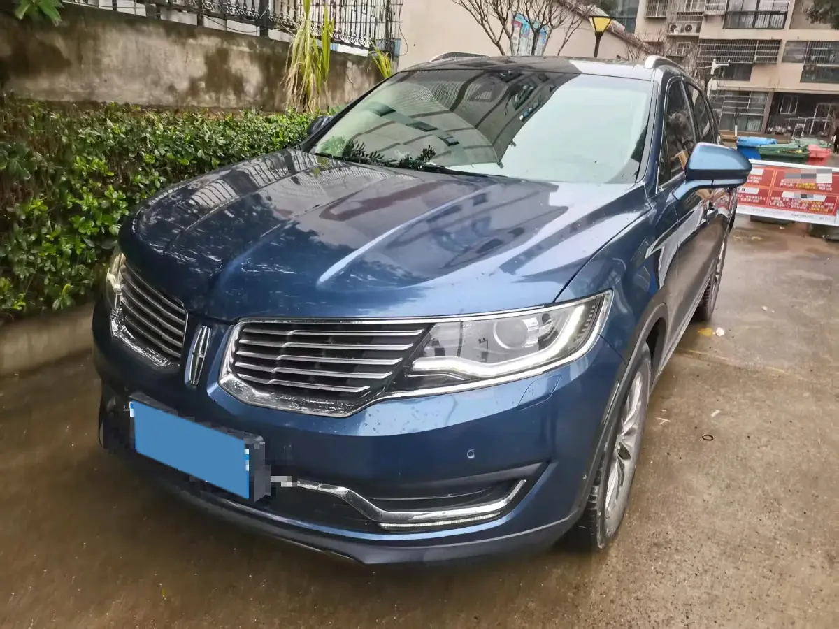 2018 Lincoln MKX 2.0T 253HP L4 6AT