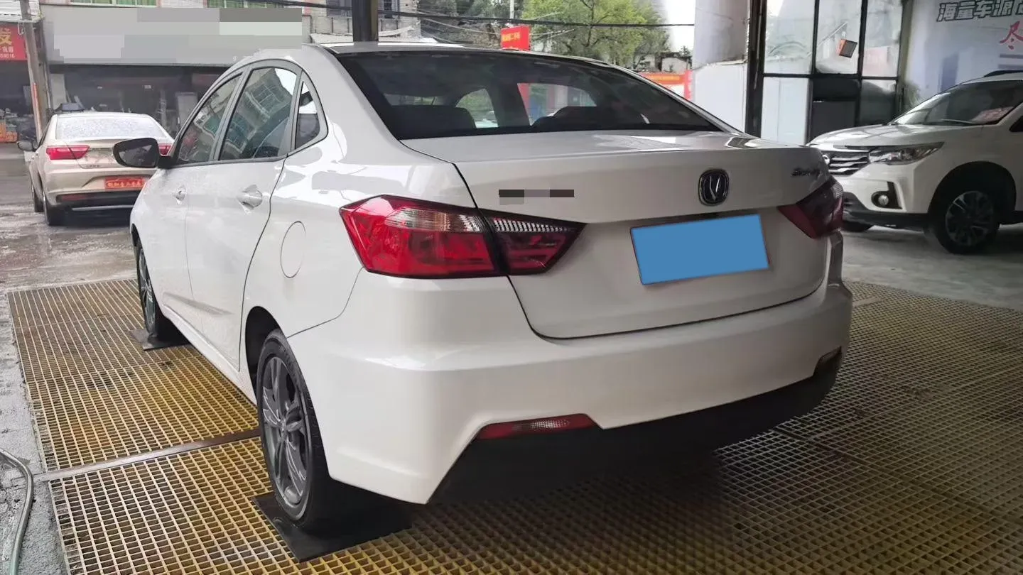 2021 ChangAn Eado DT 1.6L 125HP L4 4AT,autocango,china used car exporter,china ev exporter,chinese used car exporter,chinese used ev exporter