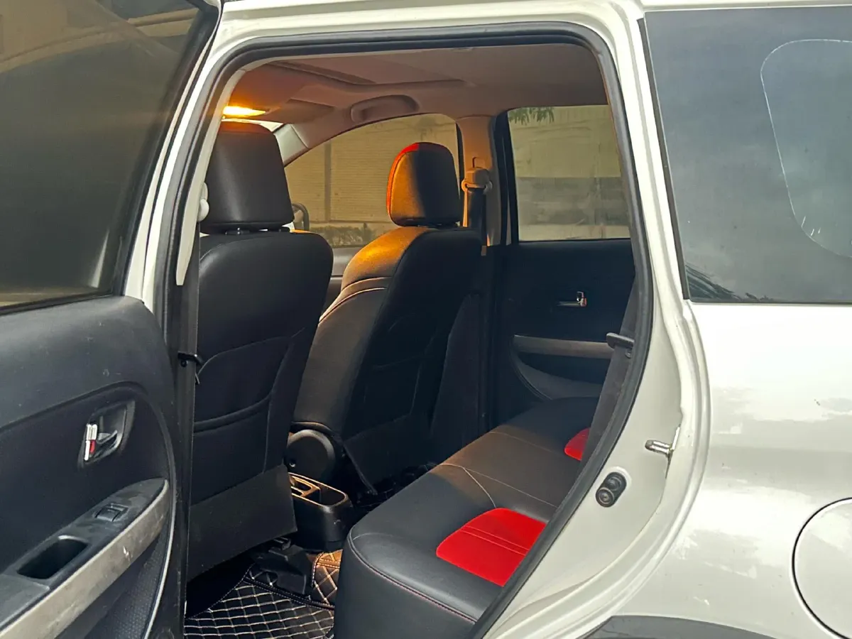 2017 ChangAn CS35 1.6L 125HP L4 5MT,autocango,china used car exporter,china ev exporter,chinese used car exporter,chinese used ev exporter