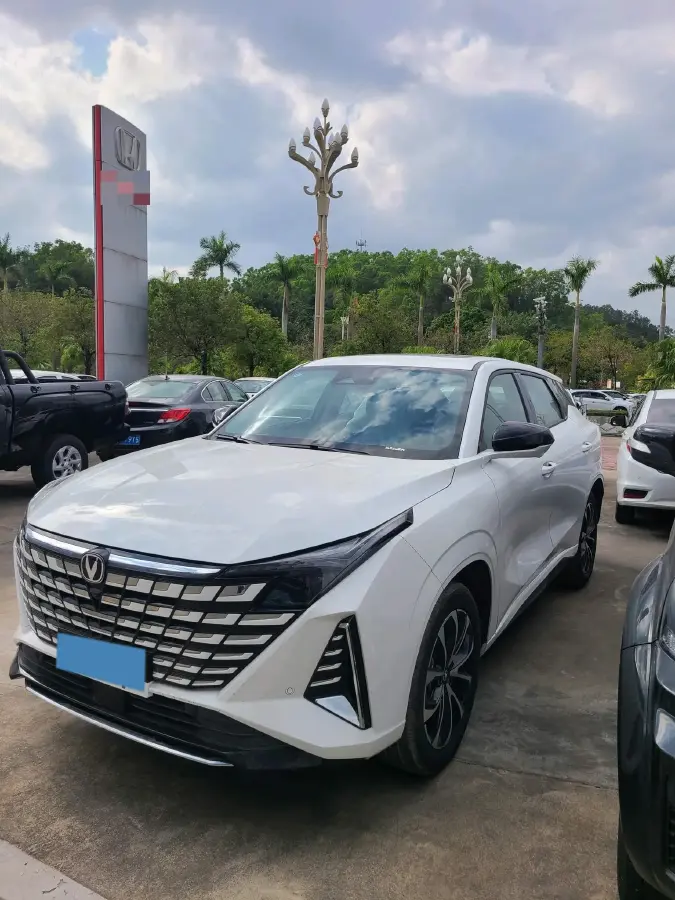 2024 ChangAn UNI-Z 1.5L 98HP L4 E-CVT PHEV 18.4KWH