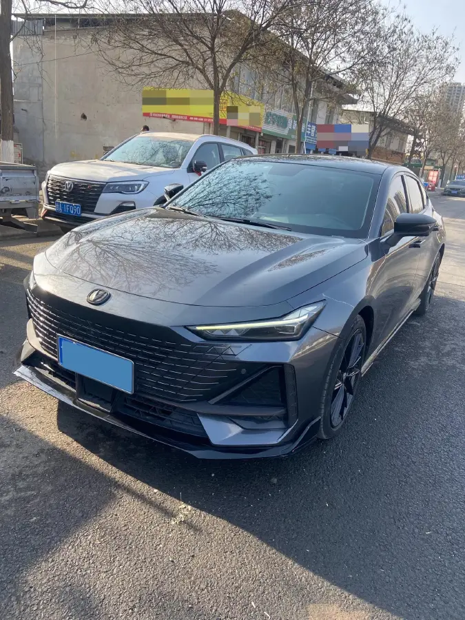 2022 ChangAn UNI-V 1.5T 188HP L4 7DCT