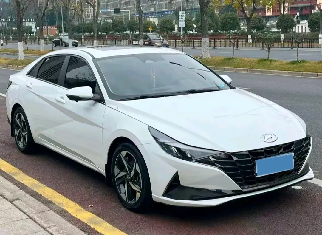 2022 Hyundai Elantra 1.5L 115HP L4 CVT,autocango,china used car exporter,china ev exporter,chinese used car exporter,chinese used ev exporter