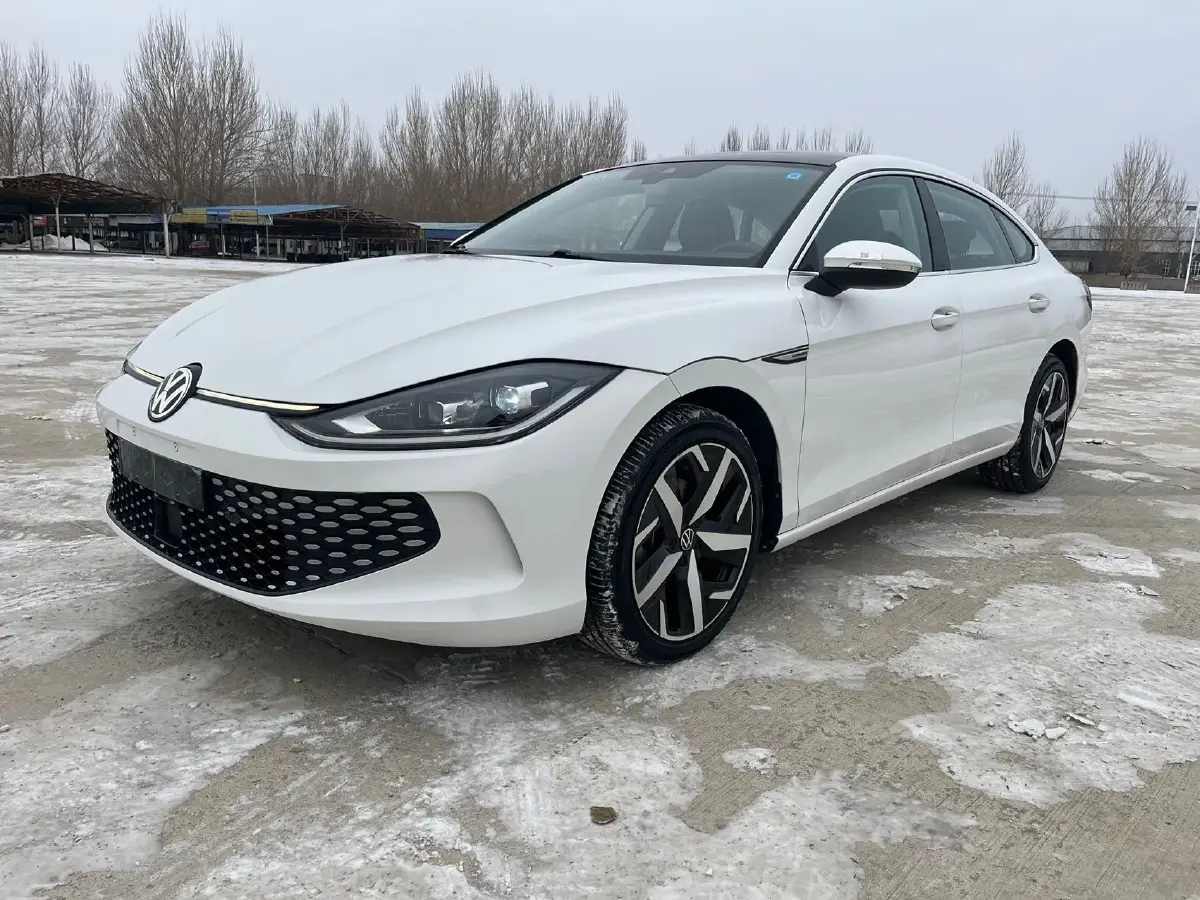 2022 Exceed TXL 2.0T 261HP L4 7DCT