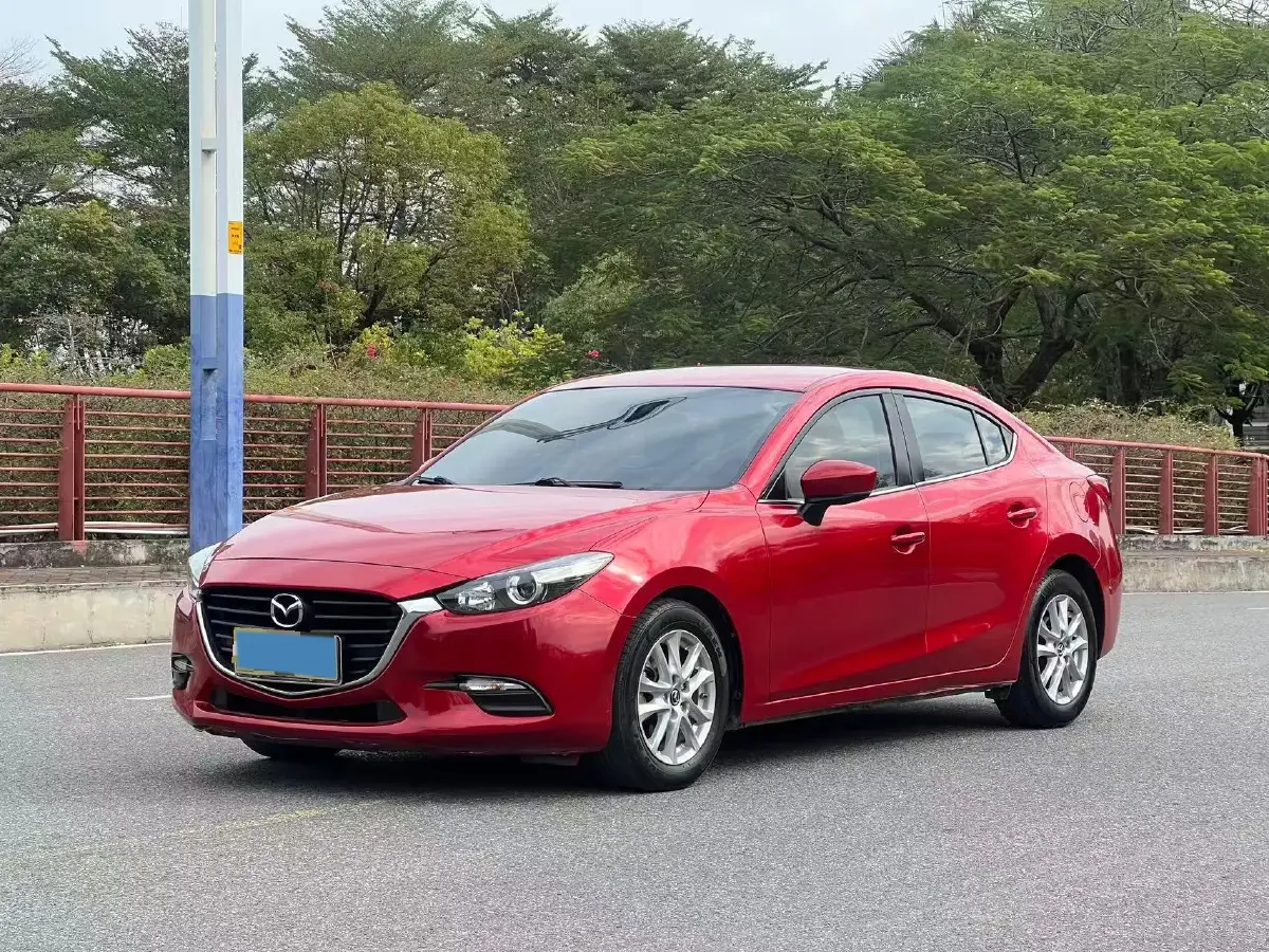 2019 Mazda 3 Axela 1.5L 117HP L4 6AT