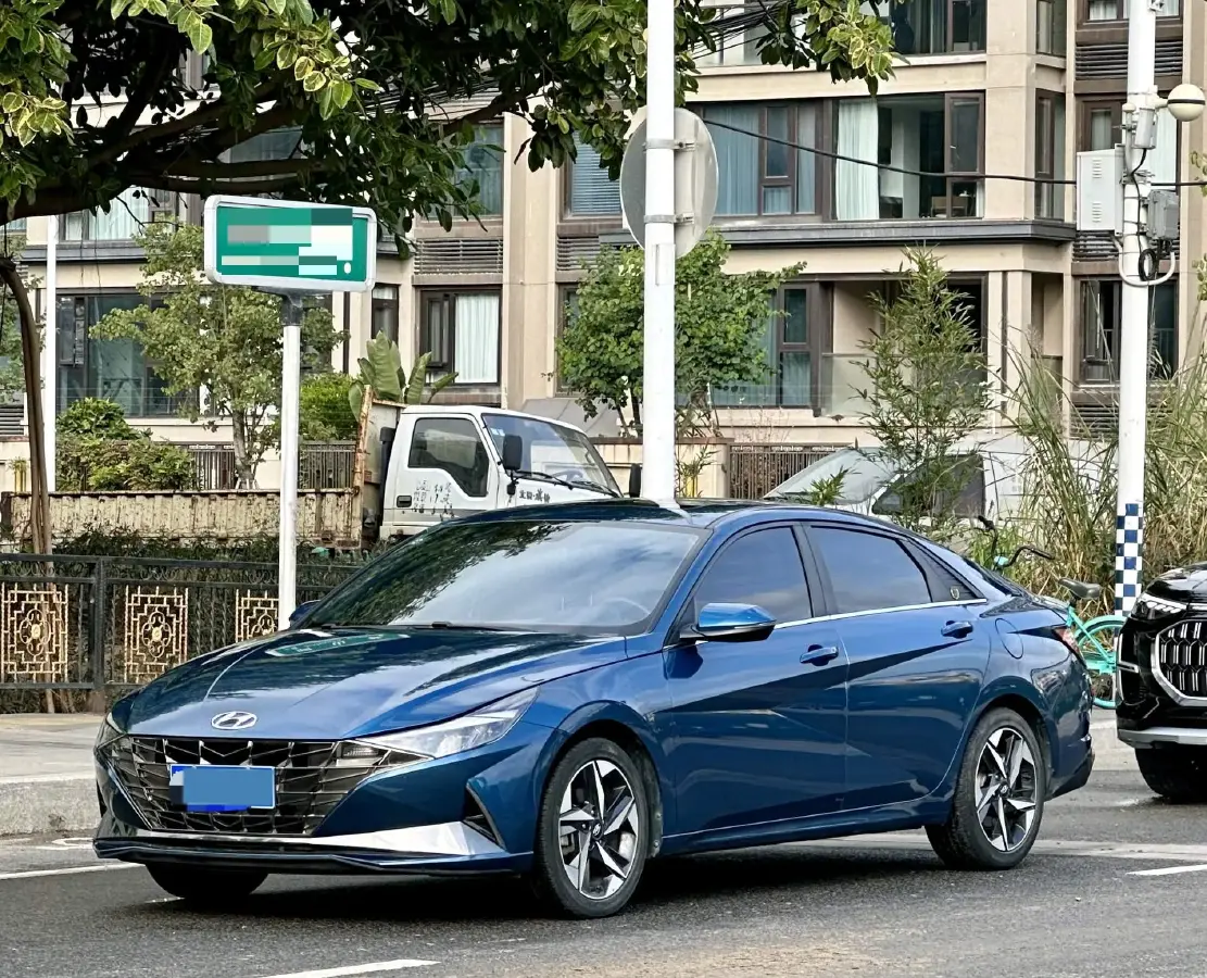 2022 Hyundai Elantra 1.4T 140HP L4 7DCT