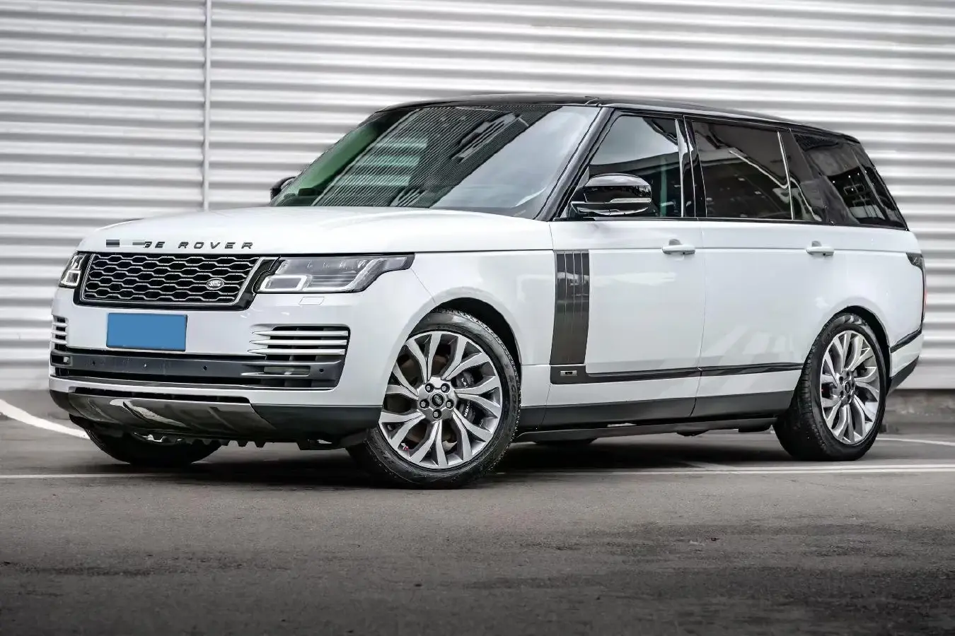 2021 Land Rover Range Rover 3.0T 400HP L6 8AT