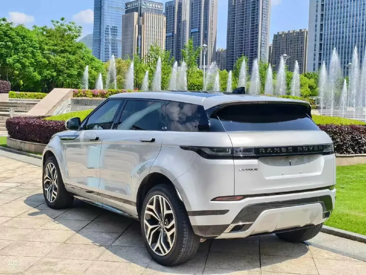 2021 Land Rover Range Rover Evoque 2.0T 249HP L4 9AT,autocango,china used car exporter,china ev exporter,chinese used car exporter,chinese used ev exporter