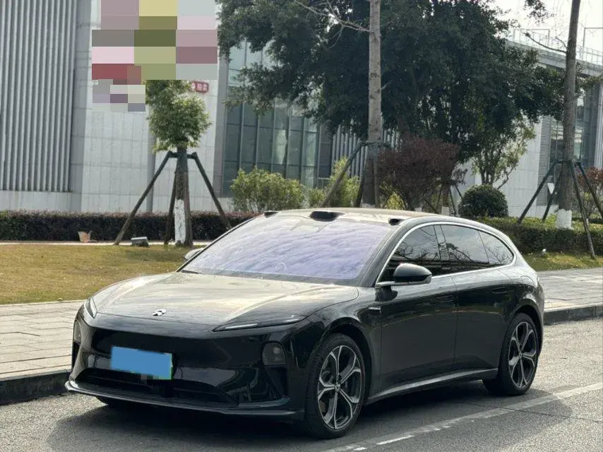 2024 NIO ET5T BEV 75KWH