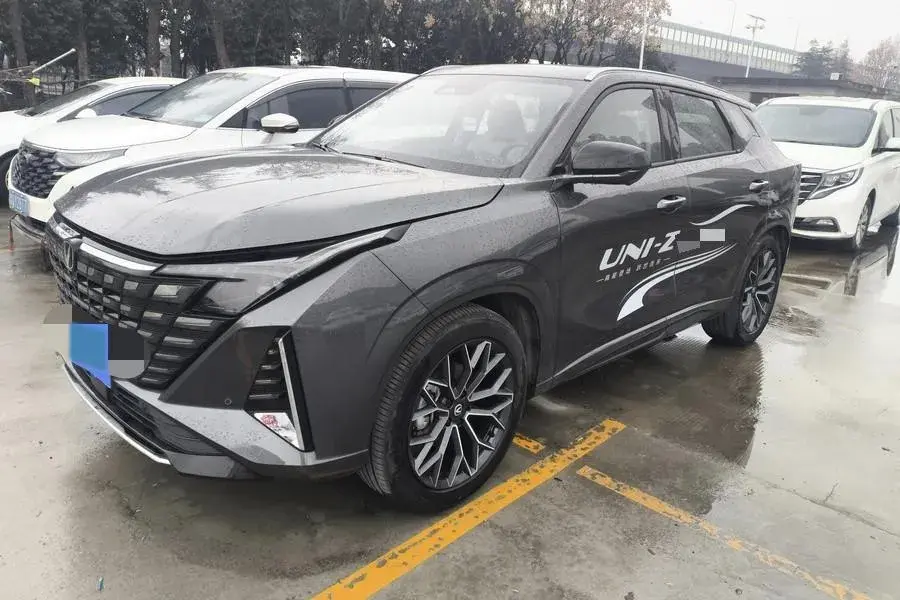 2025 ChangAn UNI-Z 1.5T 188HP L4 7DCT