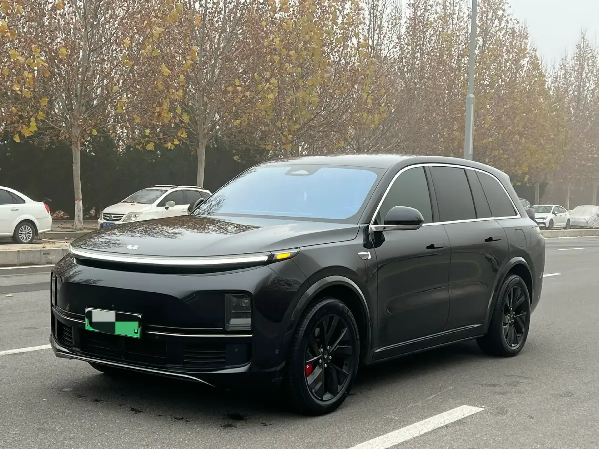 2023 Li L8 Range Extended 154HP REEV 40.9KWH