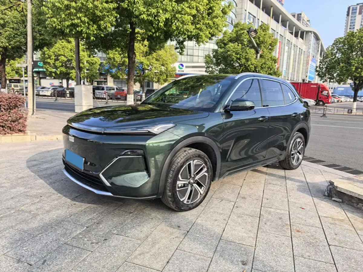 2025 BYD Sea Lion 05 DM-i 1.5L 101HP L4 E-CVT PHEV 18.3KWH