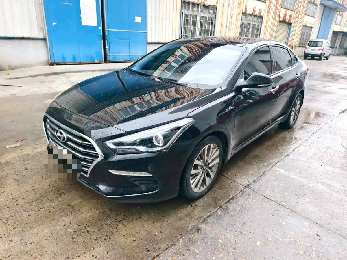 2017 Hyundai Mistra 1.6T 175HP L4 7DCT
