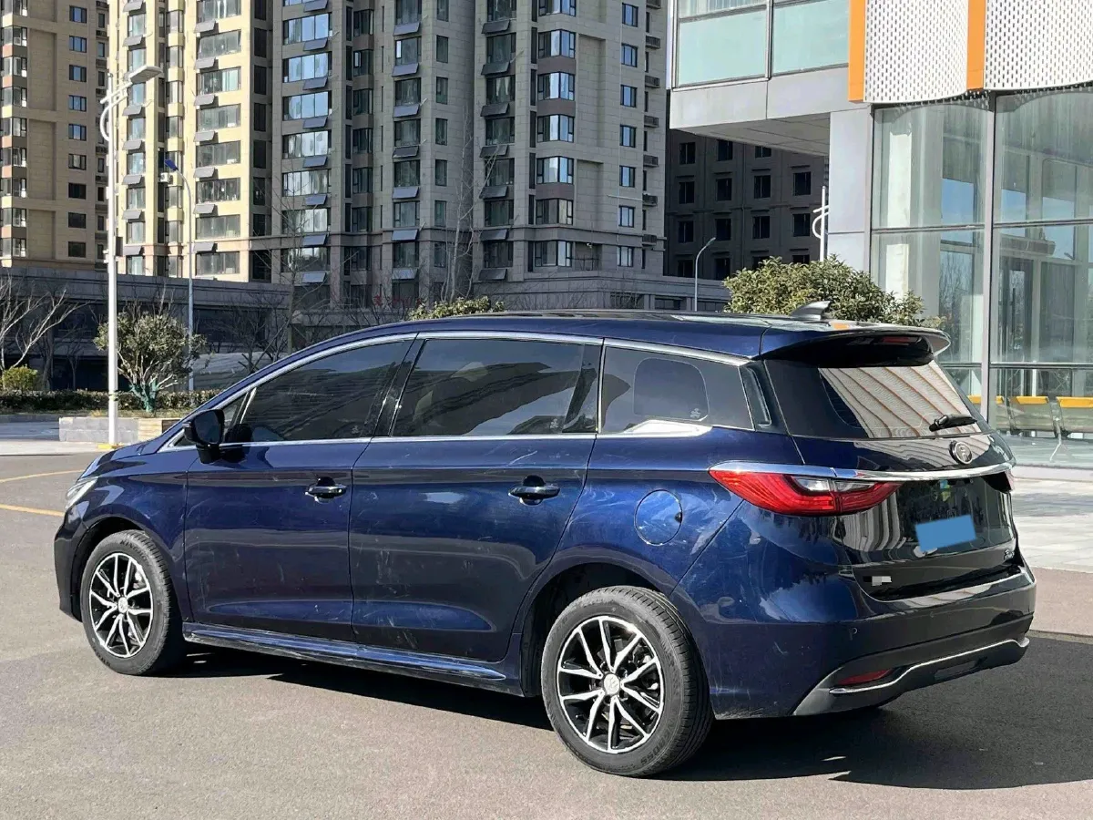 2017 BYD Song MAX 1.5T 154HP L4 6DCT,autocango,china used car exporter,china ev exporter,chinese used car exporter,chinese used ev exporter