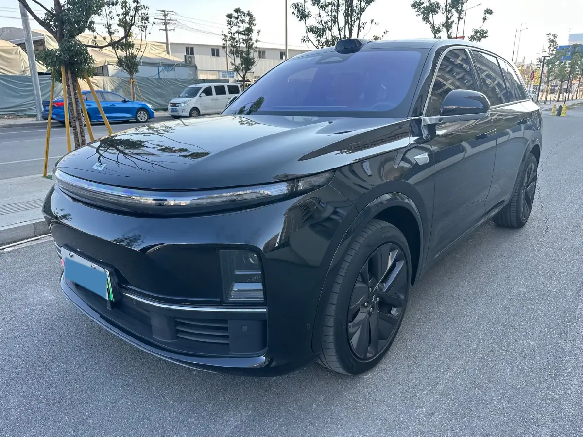 2023 Li L7 Range Extended 154HP REEV 40.9KWH