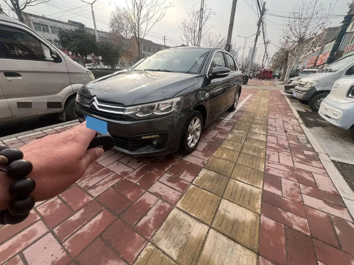 2017 Citroen Elysee 1.6L 117HP L4 5MT