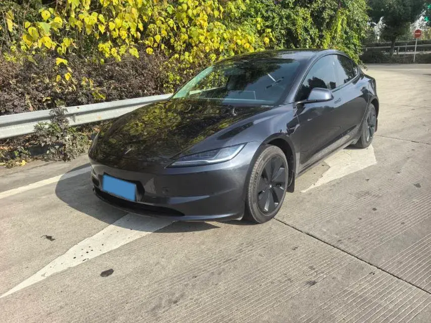 2023 HYPTEC GT BEV 80KWH