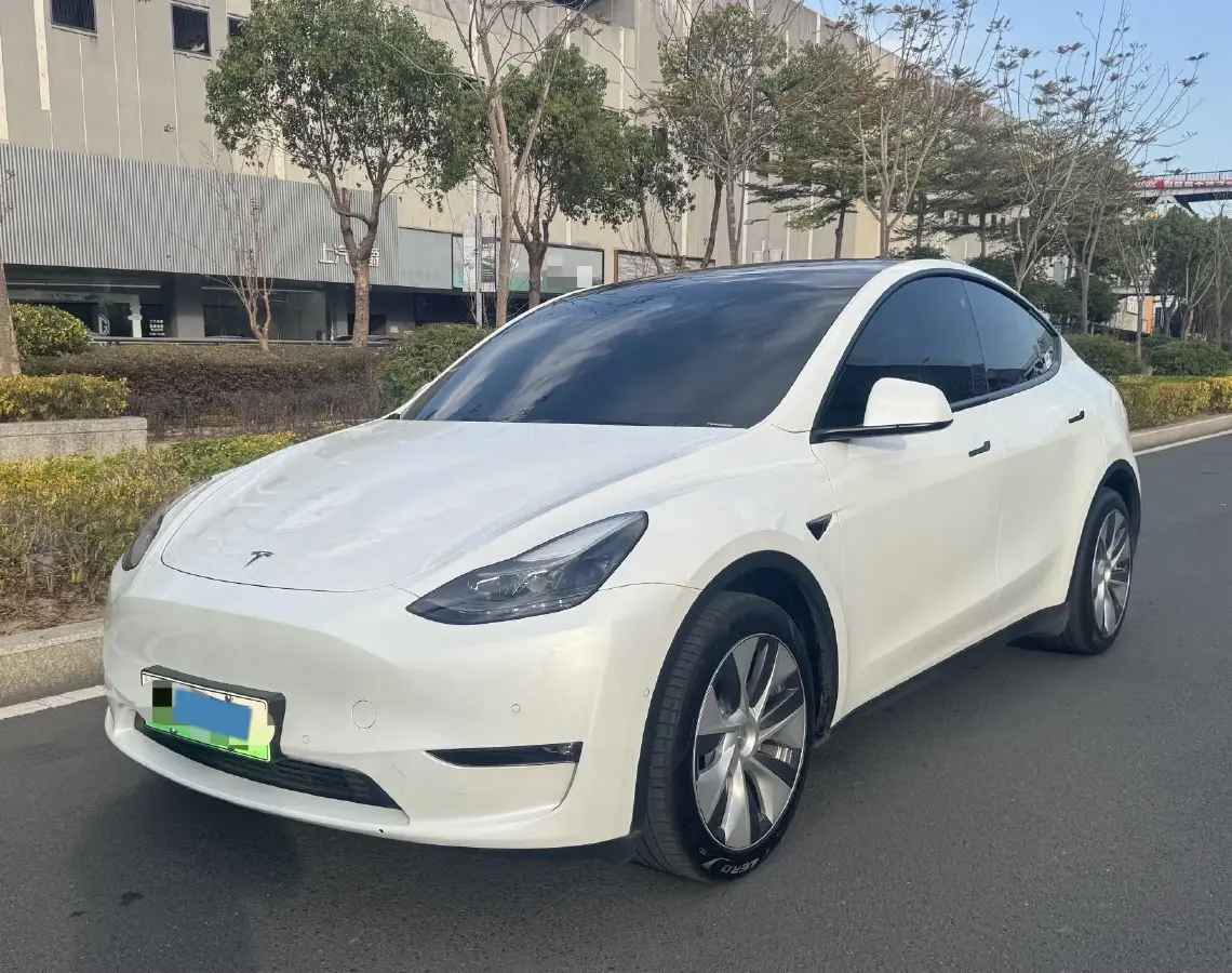 2021 Tesla Model Y BEV 60KWH