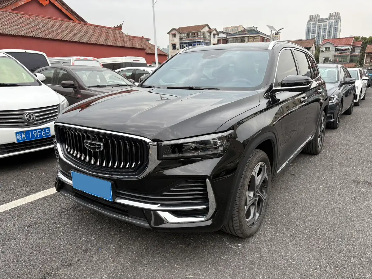 2024 Geely Monjaro 2.0T 218HP L4 7DCT