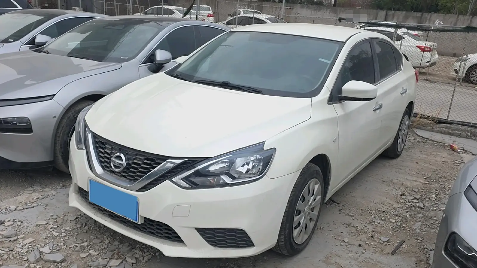 2022 Nissan Sylphy 1.6L 122HP L4 CVT