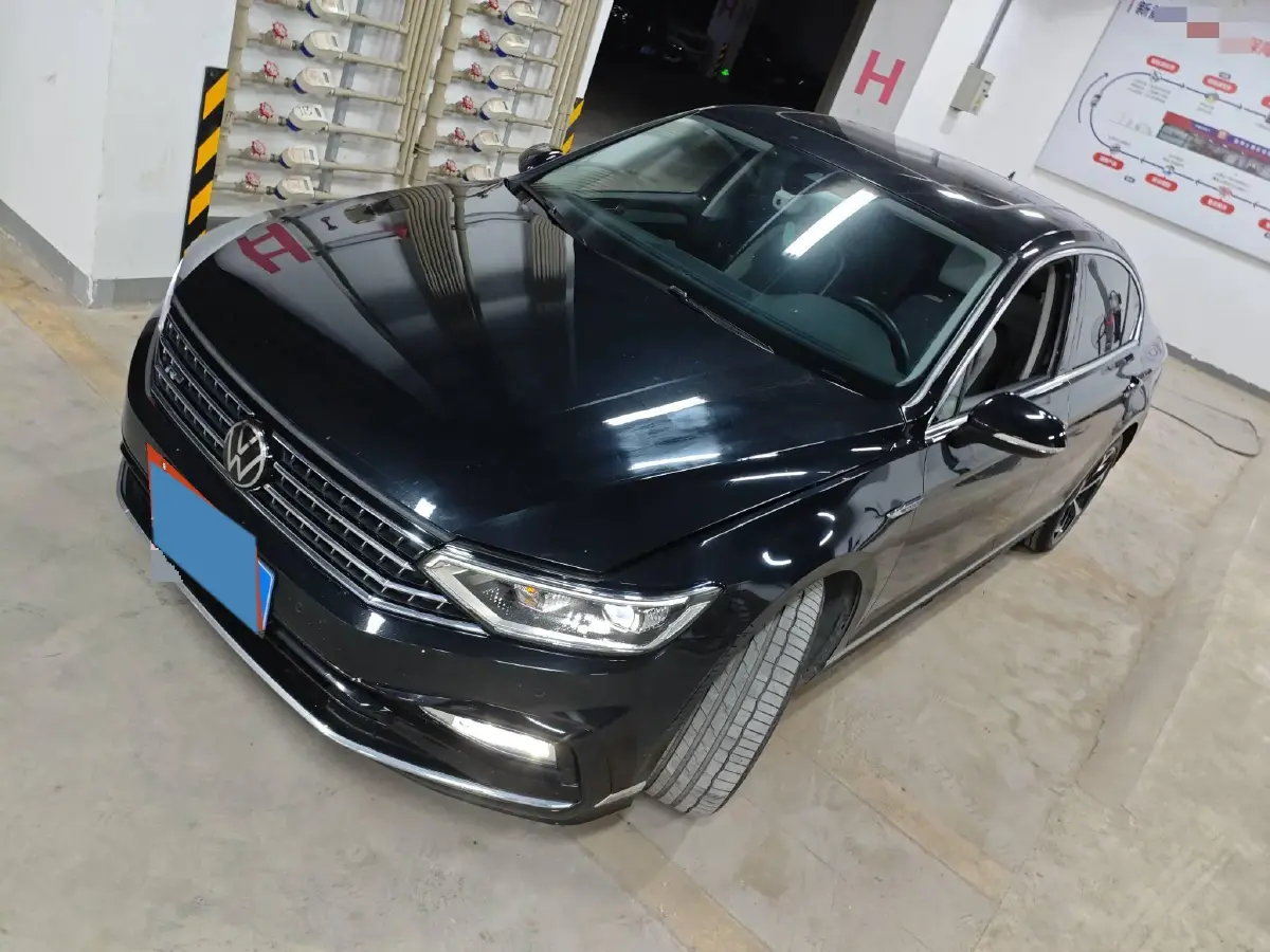 2023 Volkswagen Magotan 2.0T 186HP L4 7DCT