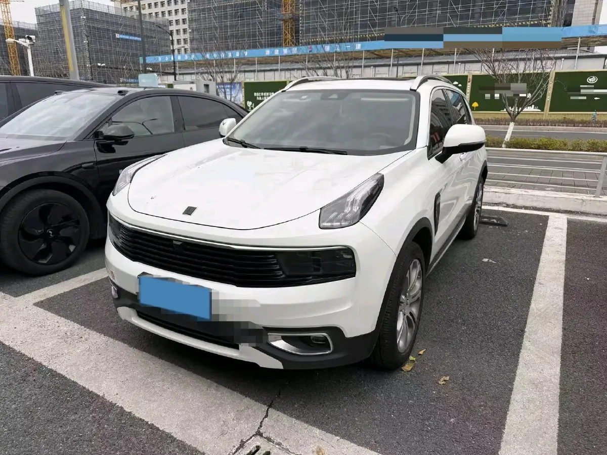 2019 Beijing BJ40 2.0T 218HP L4 6AT