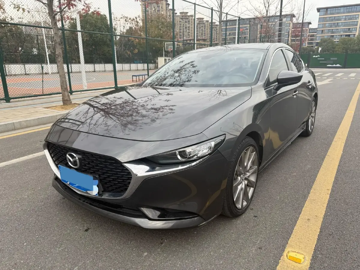 2021 Mazda 3 Axela 2.0L 158HP L4 6AT