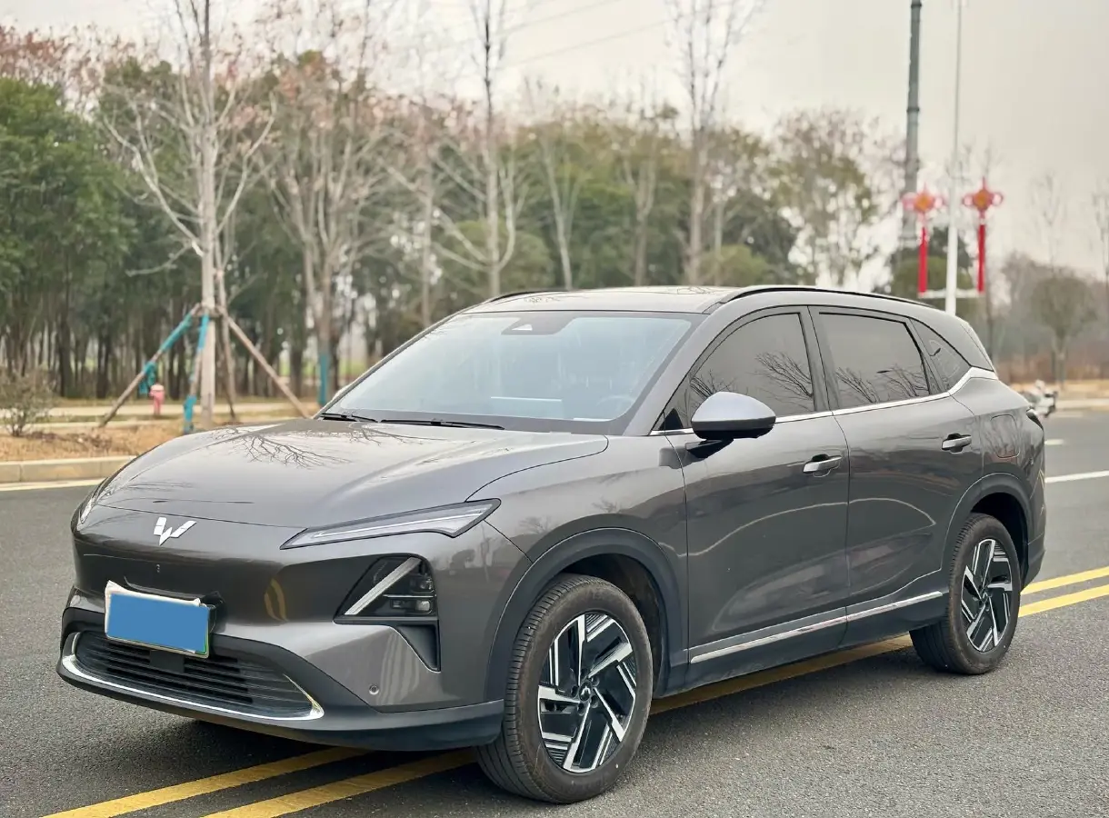 2024 WuLing XingGuangS 1.5L 106HP L4 E-CVT PHEV 20.5KWH