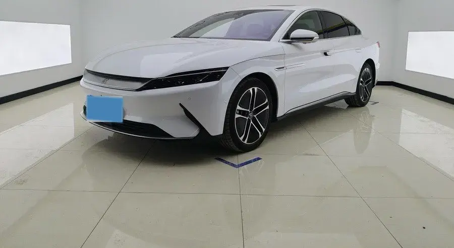 2020 Lincoln MKZ 2.0T 196HP L4 6AT