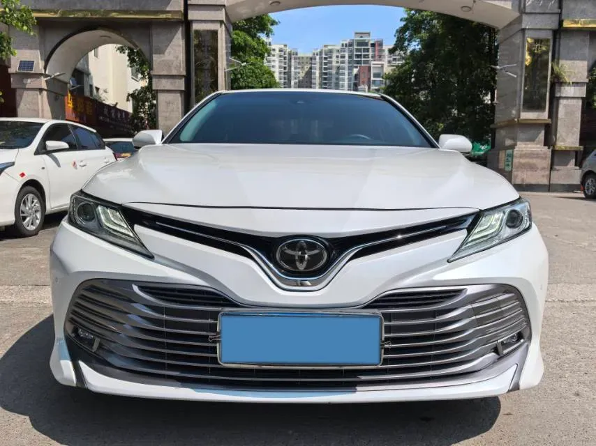 2019 Toyota Camry 2.0L 178HP L4 CVT,autocango,china used car exporter,china ev exporter,chinese used car exporter,chinese used ev exporter