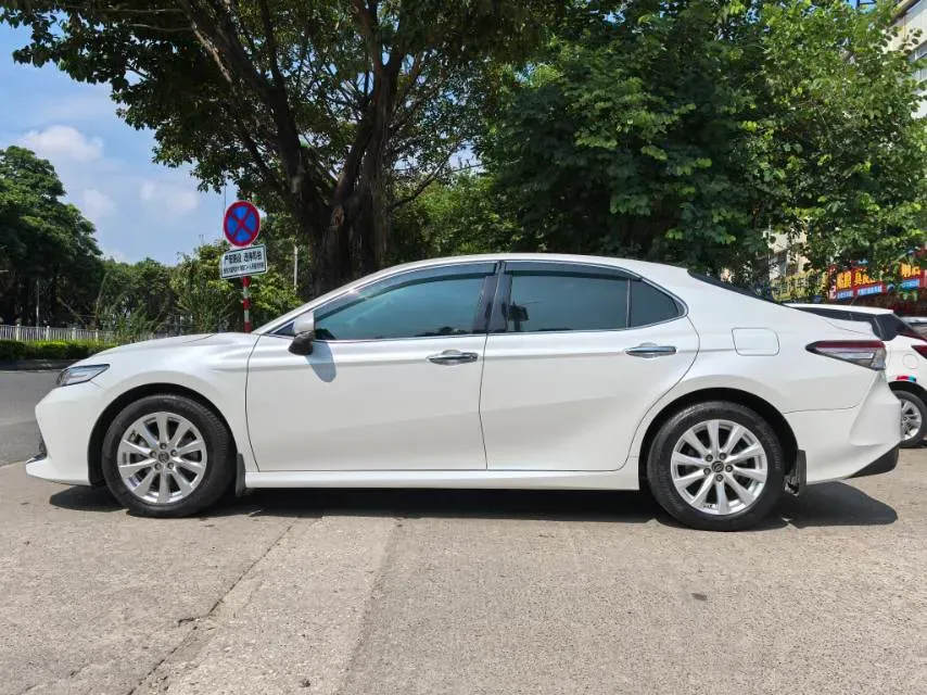 2019 Toyota Camry 2.0L 178HP L4 CVT,autocango,china used car exporter,china ev exporter,chinese used car exporter,chinese used ev exporter