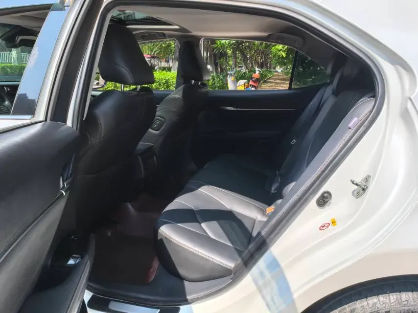 2019 Toyota Camry 2.0L 178HP L4 CVT,autocango,china used car exporter,china ev exporter,chinese used car exporter,chinese used ev exporter