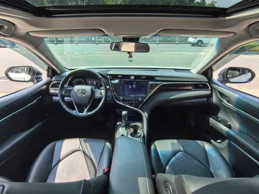2019 Toyota Camry 2.0L 178HP L4 CVT,autocango,china used car exporter,china ev exporter,chinese used car exporter,chinese used ev exporter