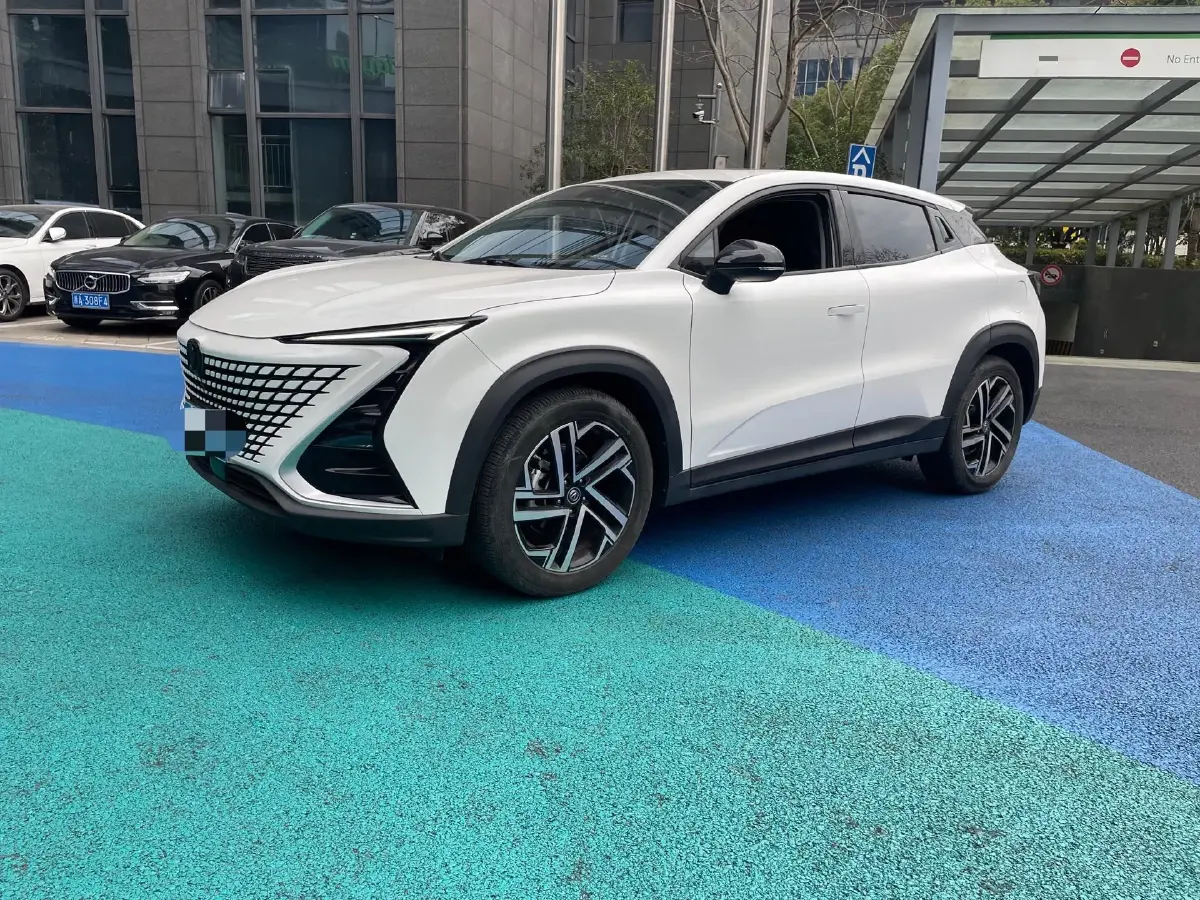 2021 ChangAn UNI-T 1.5T 180HP L4 7DCT