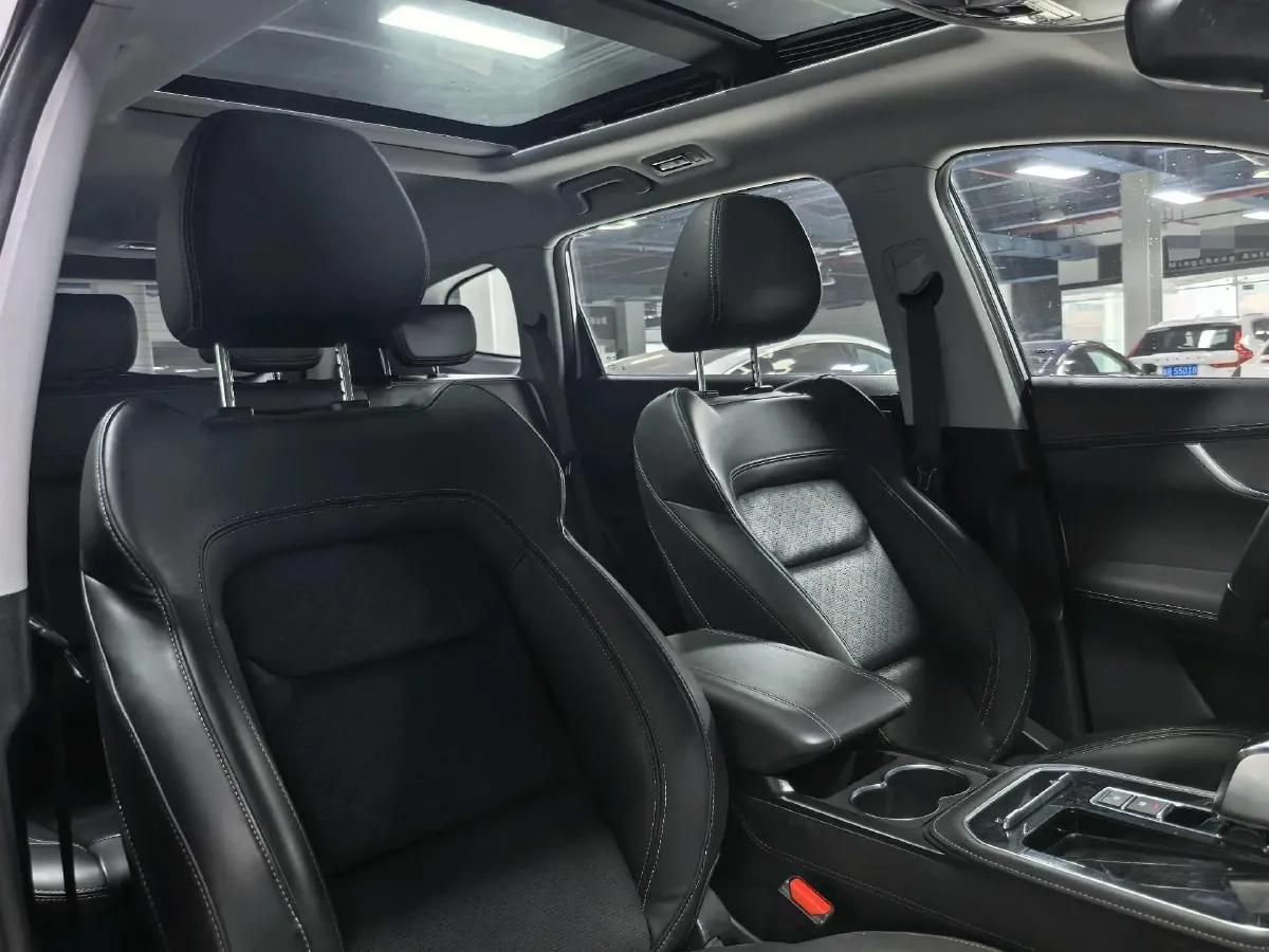 2022 Chery Tiggo 8 1.5T 156HP L4 6DCT,autocango,china used car exporter,china ev exporter,chinese used car exporter,chinese used ev exporter